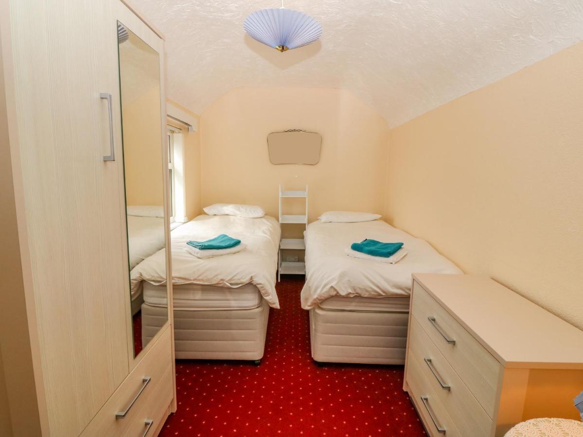 Tir Bedw Villa Ederyn Buitenkant foto